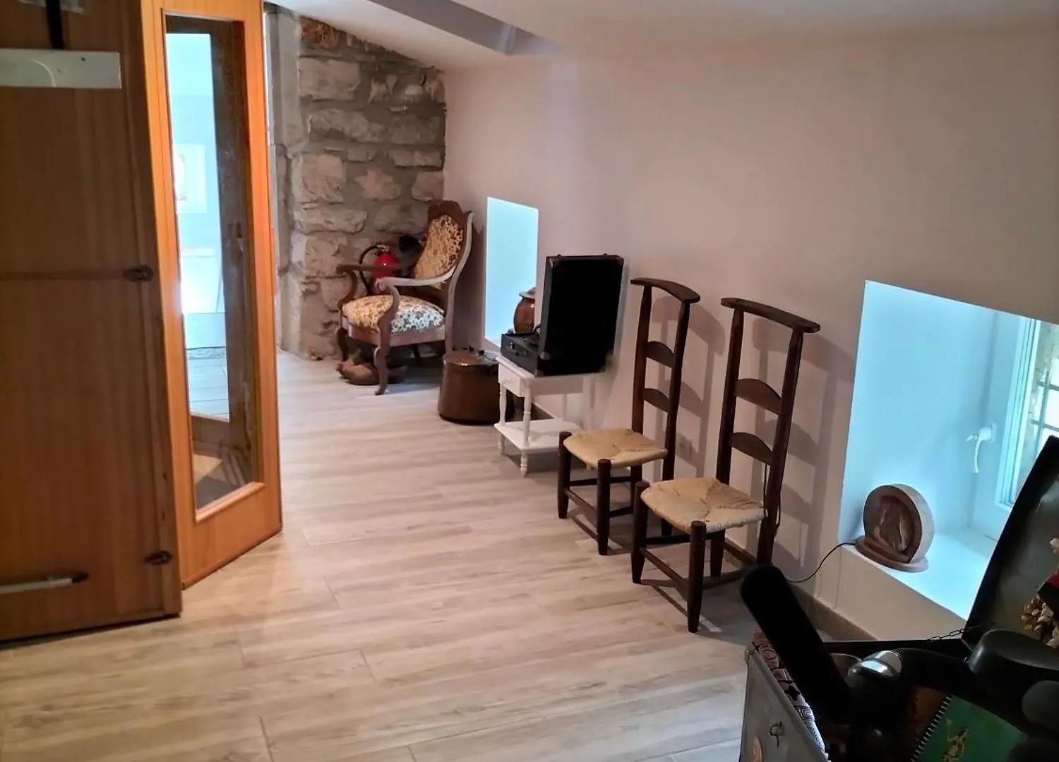 Chambres D'Hotes La Maison De Mon Pere Saint Alban Auriolles B&B
